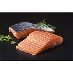 SALMON SKIN ON PORTIONS 200G (5KG)